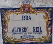 foto de placa com o nome do compositor do hino nacional - Alfredo Keil