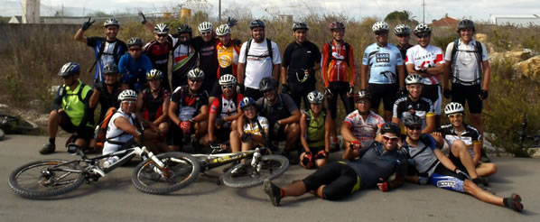 foto do grupo de ciclistas em santa eul�lia