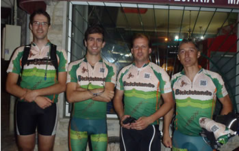 foto do quarteto de pedaladore